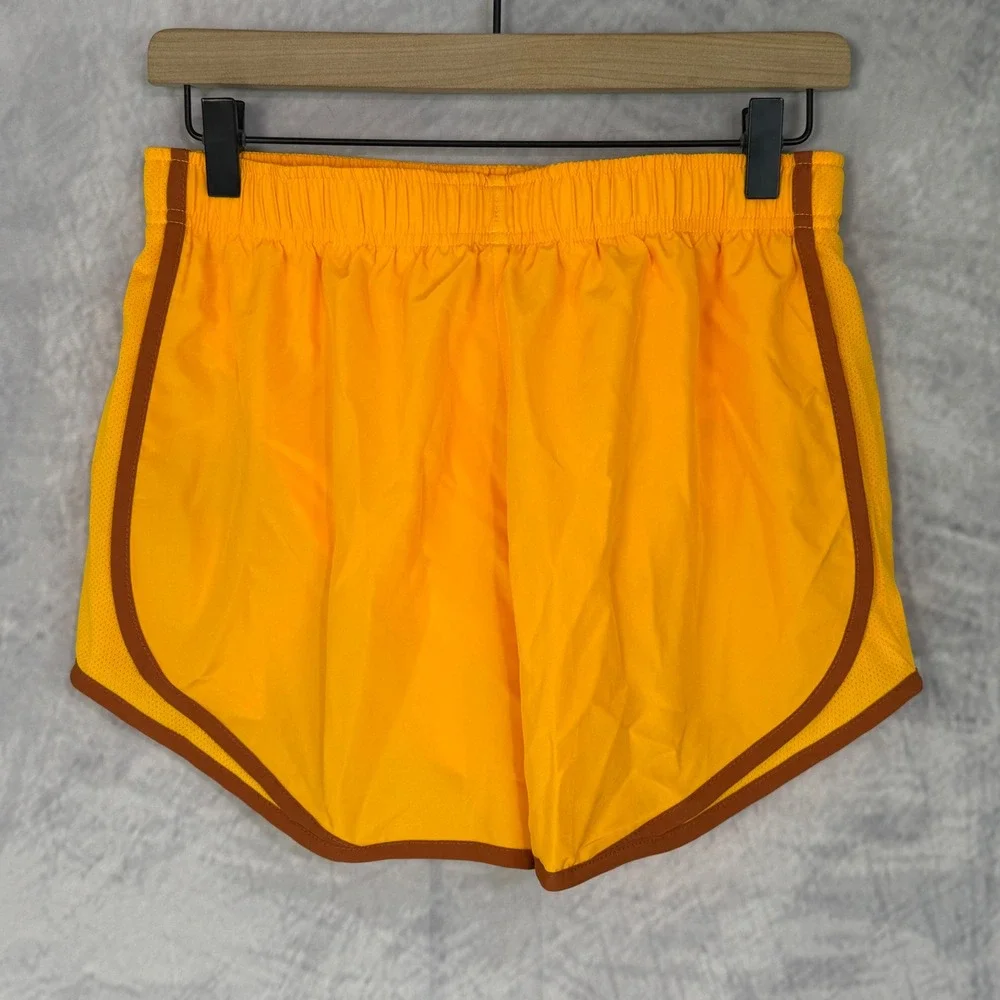 New NWT Nike Dri-FIT Tempo Running Shorts Womens sz M‎ Gym Soccer Track sport